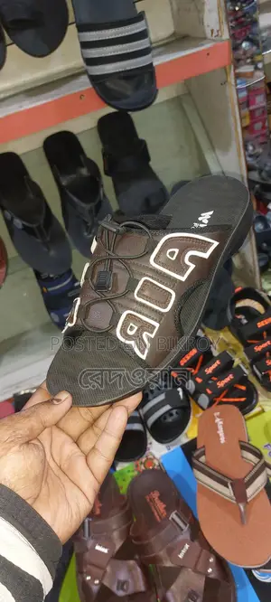 Sandal