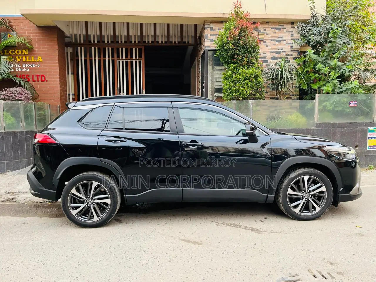 Toyota Corolla Cross Z Leather Moonroof 2022