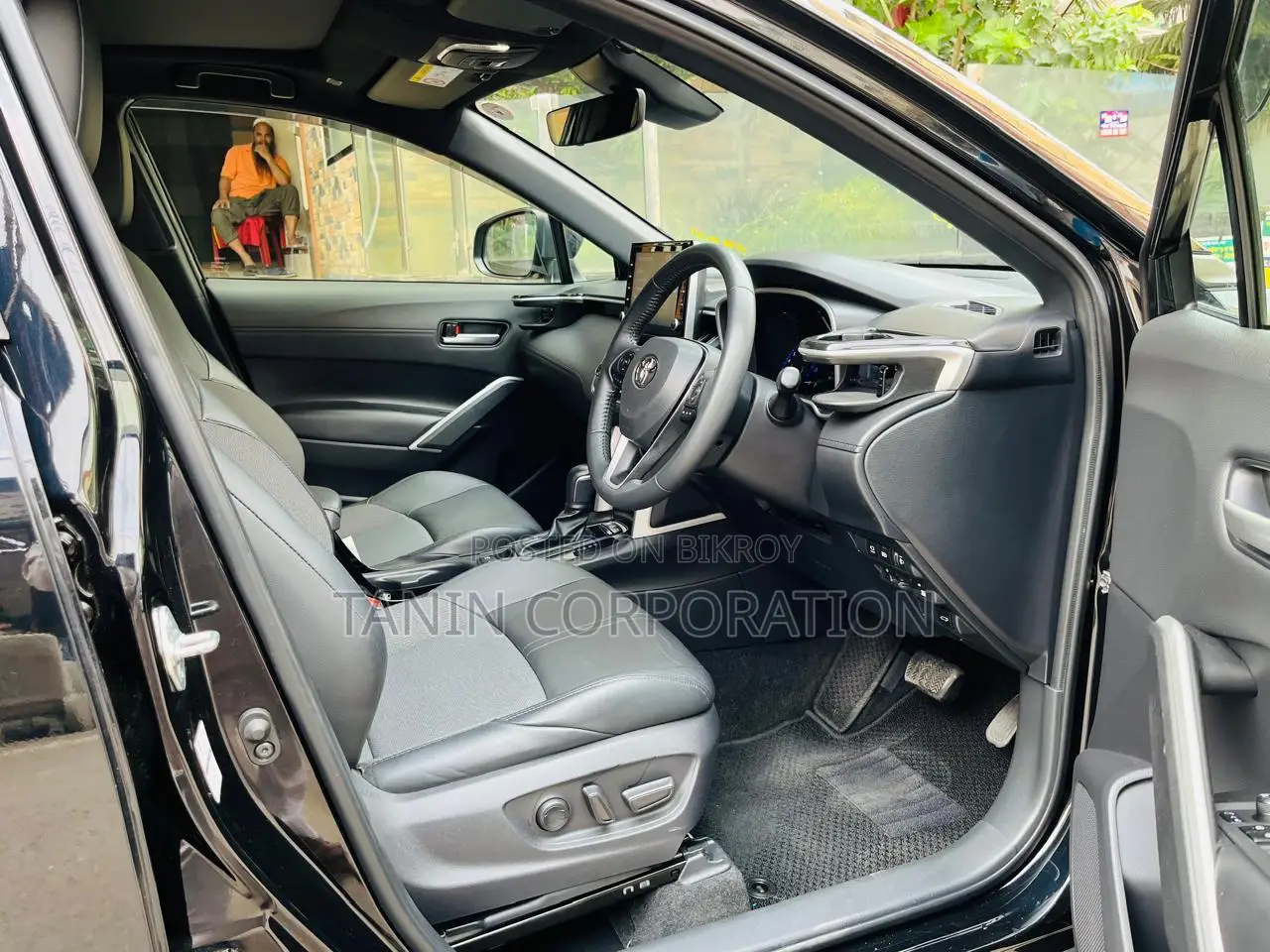 Toyota Corolla Cross Z Leather Moonroof 2022