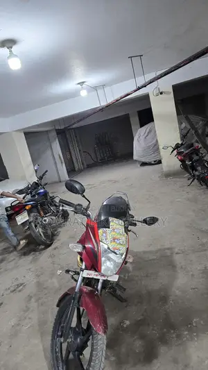 Mahindra Centuro Super Fresh 2018