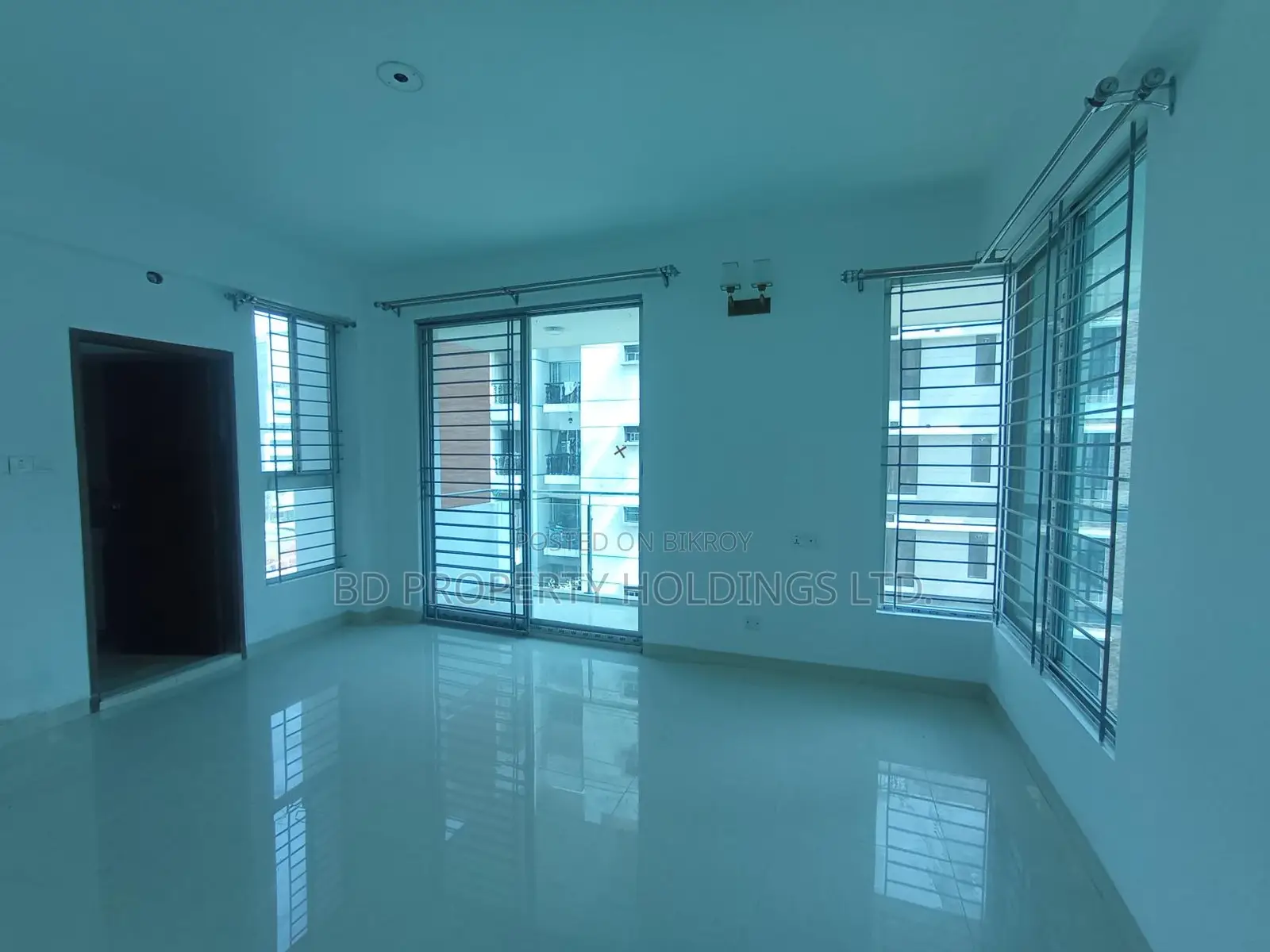 4bdrm Apartment in Basundhara for Rent