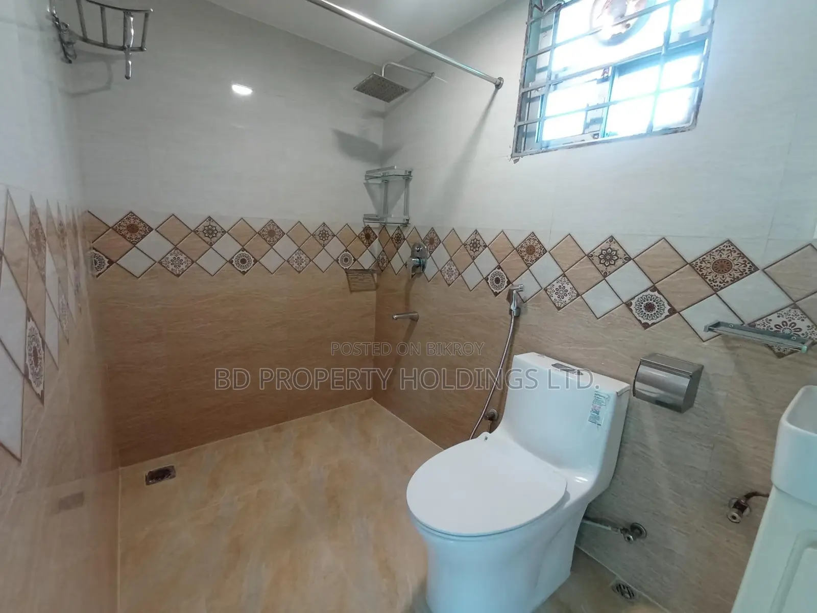 4bdrm Apartment in Basundhara for Rent