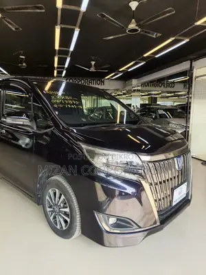 Toyota Esquire Gi Premium 2020