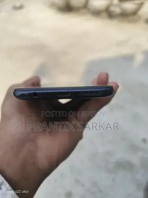 OPPO Reno 2 F . (Used)