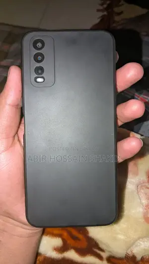 Vivo Y20s . (Used)