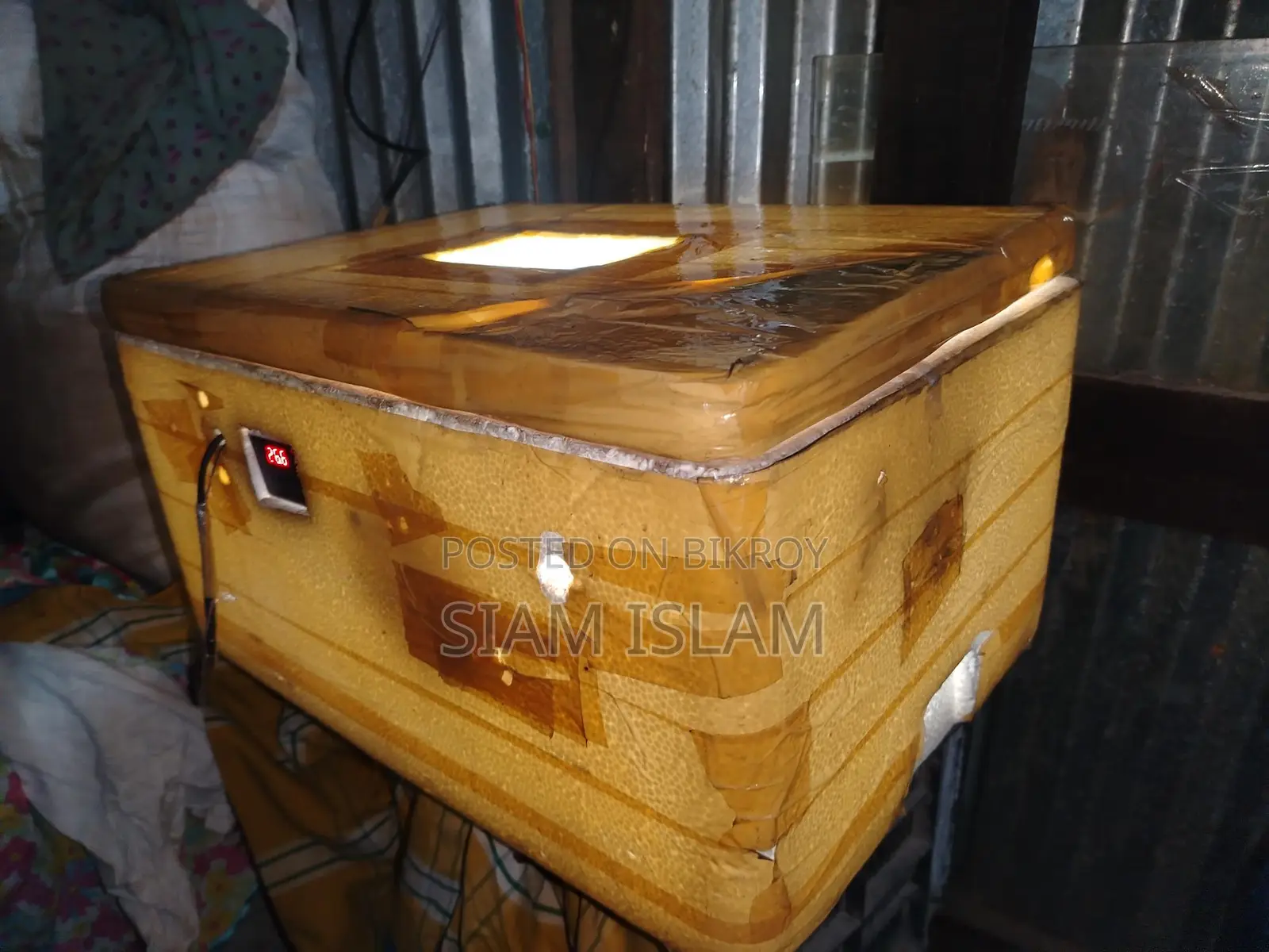 ডিম ফোটানো মেশিন