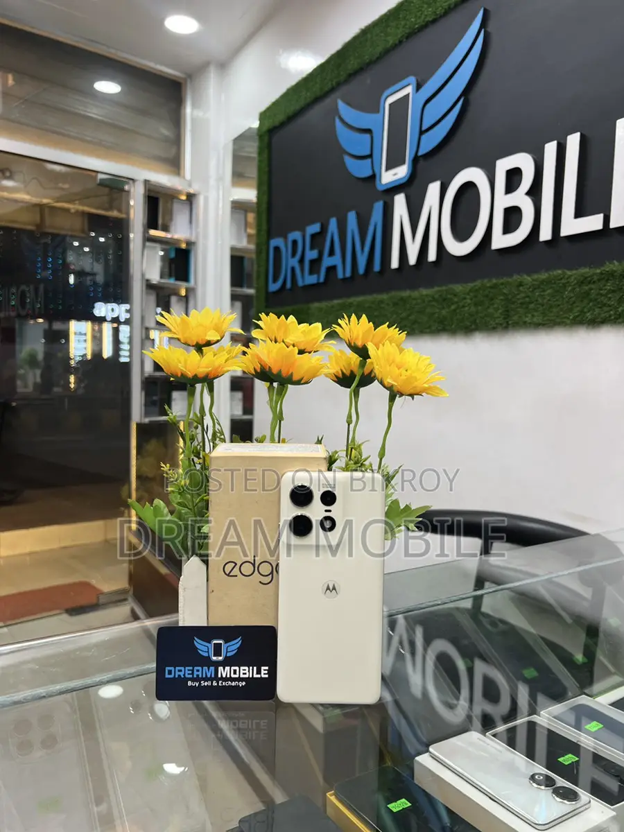 Motorola edge 50 Pro (Used)