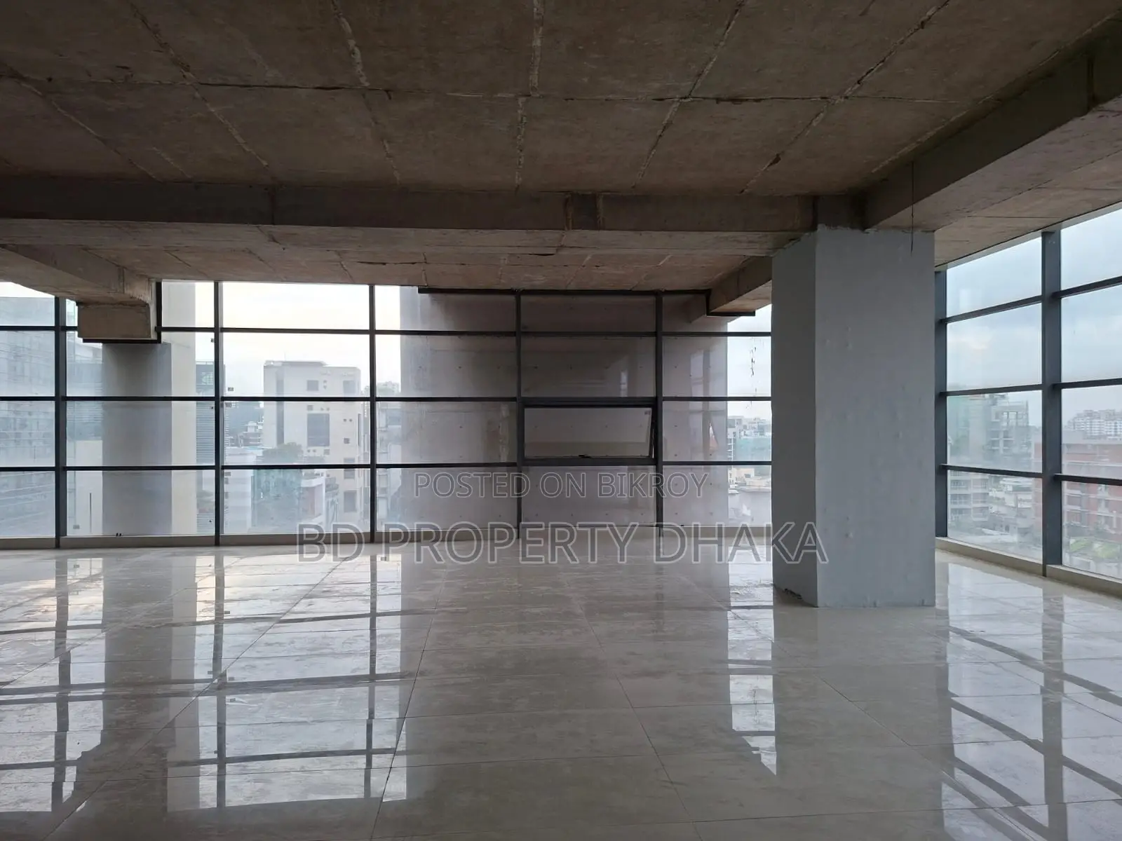 7000 Sqft New Excellent Open Commercial Space Rent in Gulshan Avenue