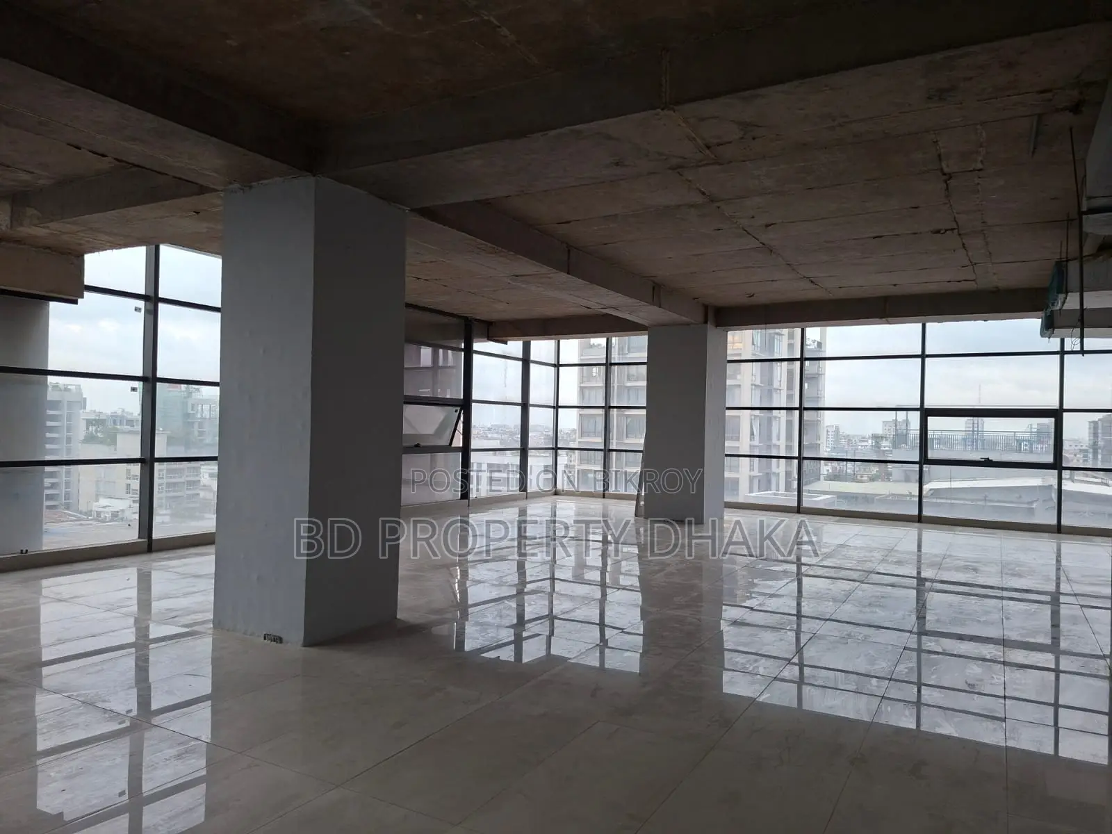 7000 Sqft New Excellent Open Commercial Space Rent in Gulshan Avenue
