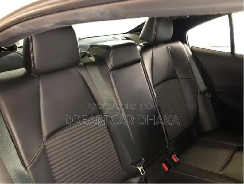 Toyota Corolla SEDAN WXB PKG PEARL 2021