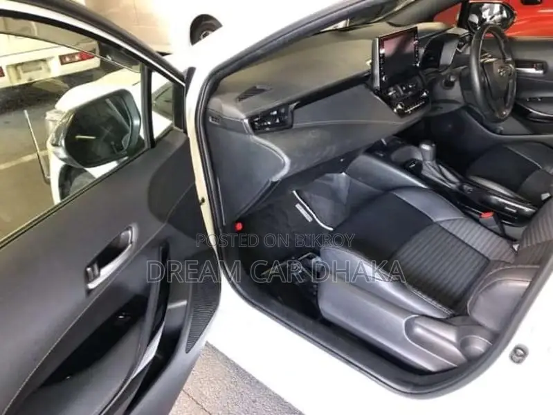Toyota Corolla SEDAN WXB PKG PEARL 2021