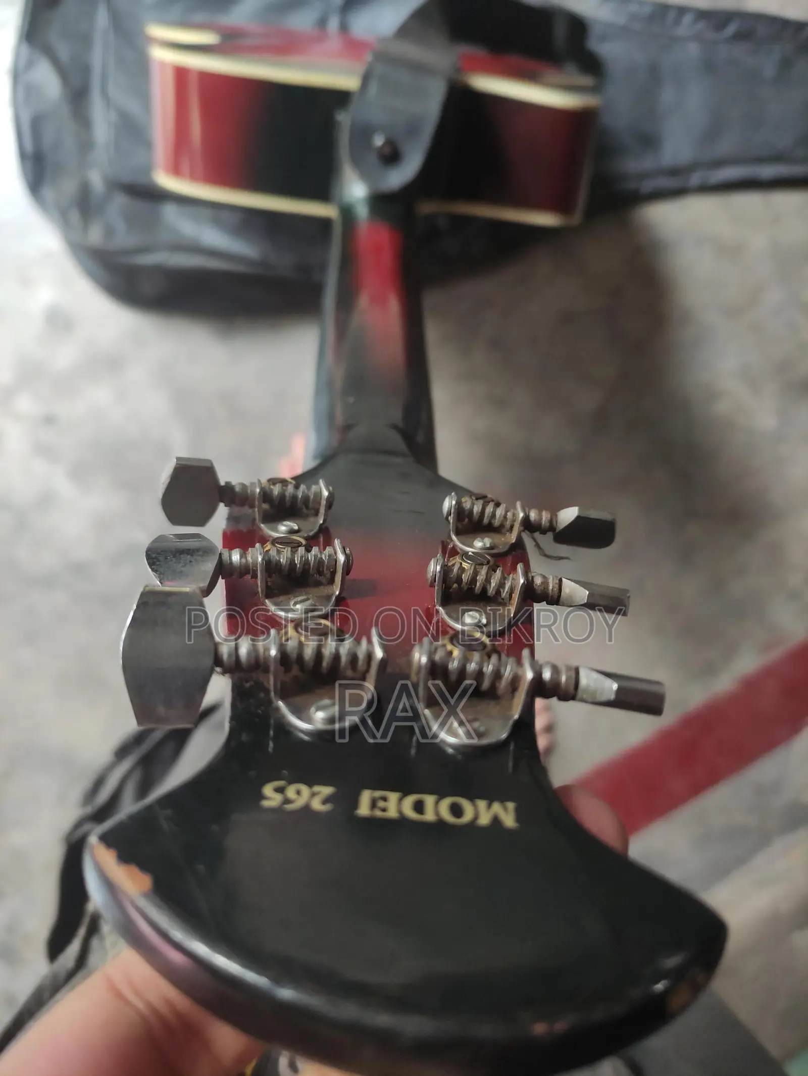 Signature Guitar Full Fresh