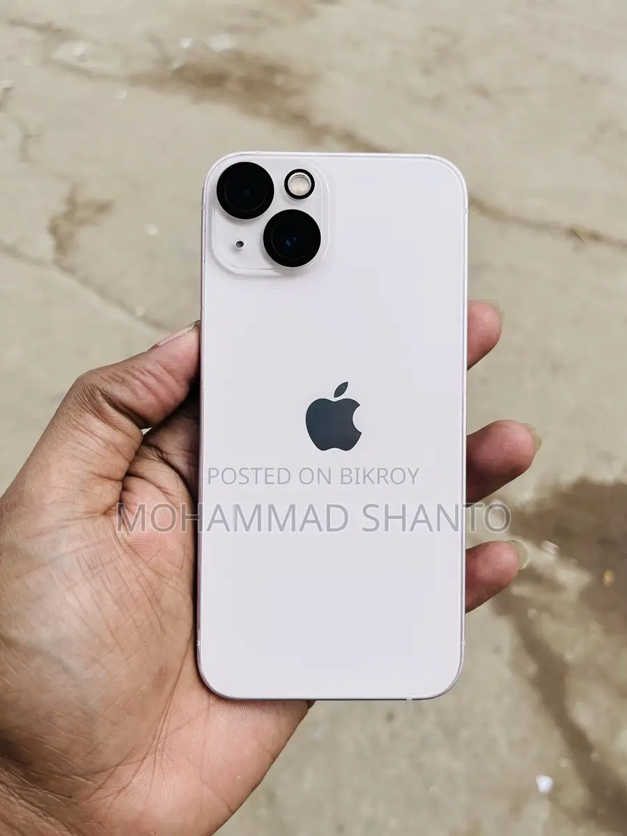 Apple iPhone 13 (Used)