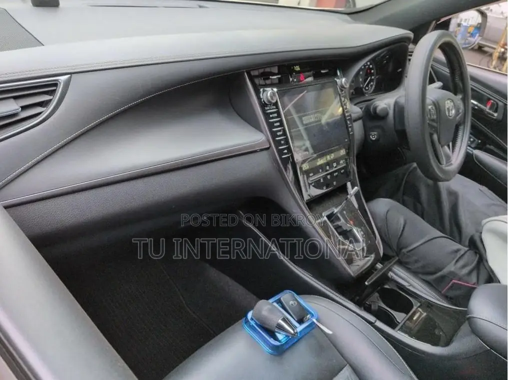 Toyota Noah S-Z PACKAGE HYBRID 2022