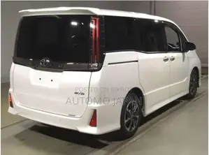 Toyota Noah WXB 2021