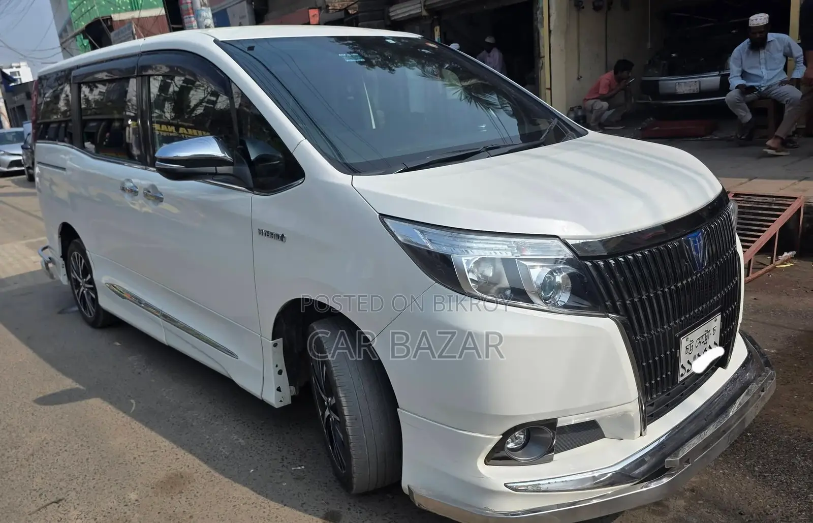 Toyota Esquire Noah Gi Hybrid Pkg 2017