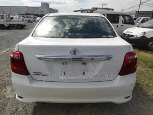 Toyota Axio Non Hybrid EX Pack 2021