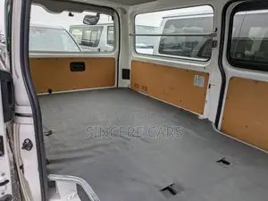 Toyota Hiace DX SINGLE AC 2020