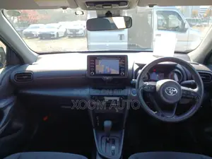 Toyota Yaris Cross X PKG BLUE COLOR 2021