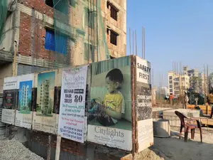 এক্সক্লুসিভ ১০ তলা বিশিষ্ট ১৭৫০ বর্গফুটের অ্যাপার্টমেন্ট