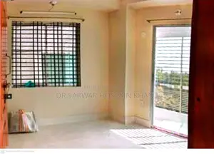 3-room flat with car parking for rent