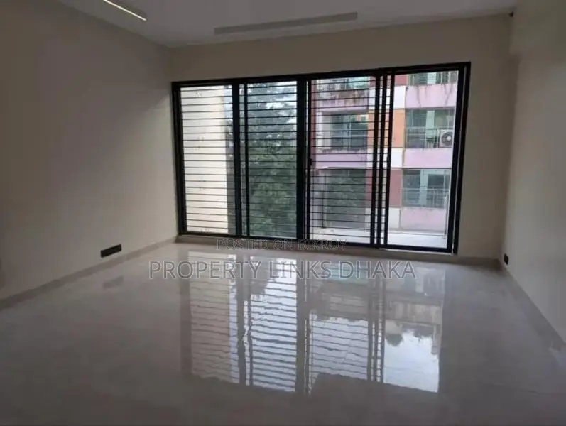 Unfurnished flat for Rent in Gulshan