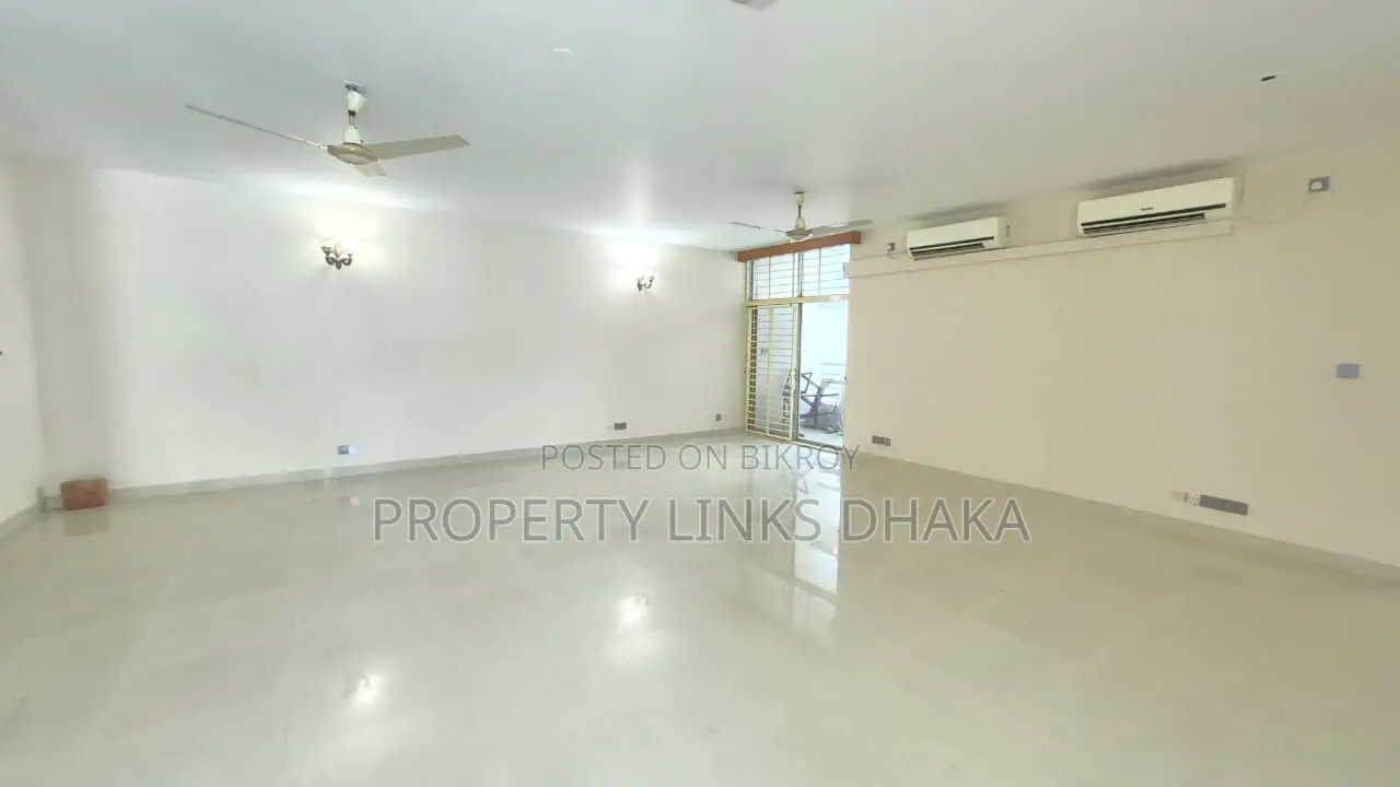 Unfurnished flat for Rent in Gulshan