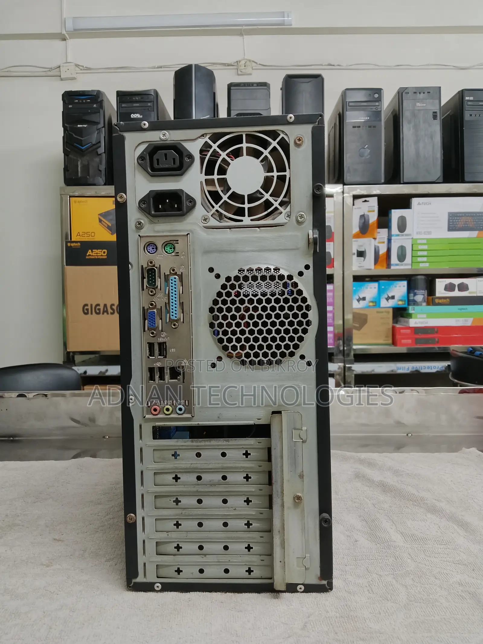 Desktop Computer 4GB Intel Core I3 HDD 500GB