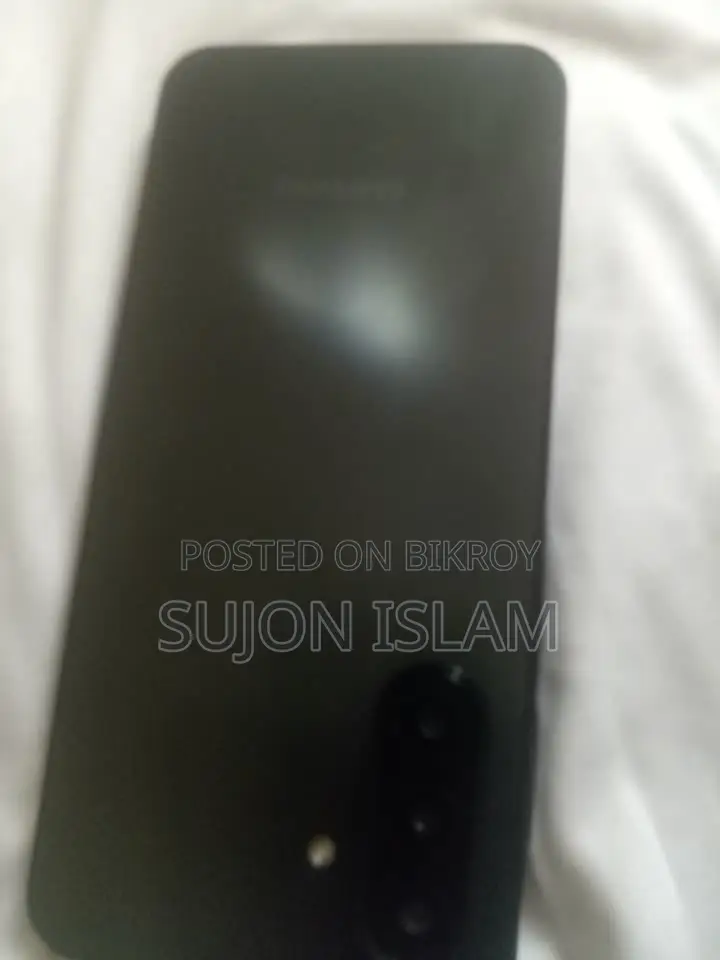 Samsung Galaxy A17 . (Used)