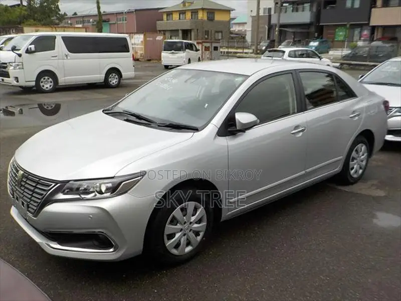 Toyota Premio F-L Package 2020