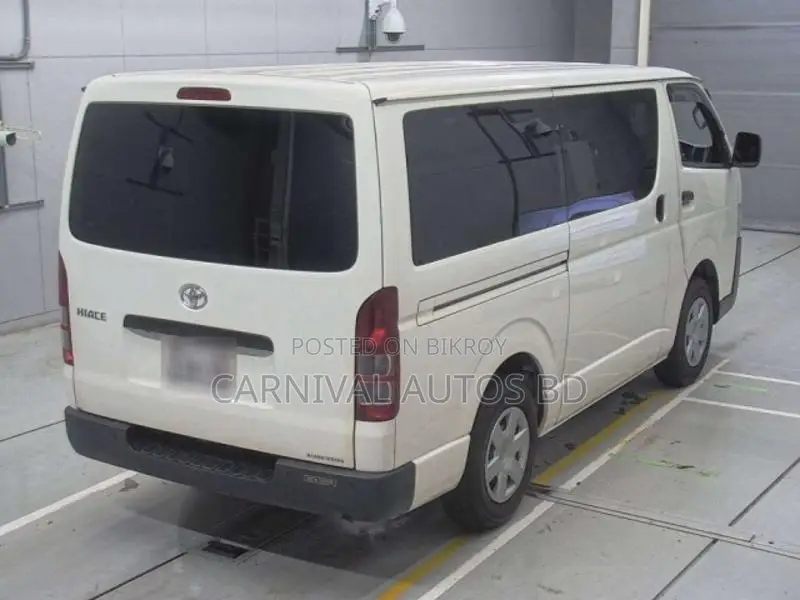 Toyota Hiace DX PACKAGE 2021