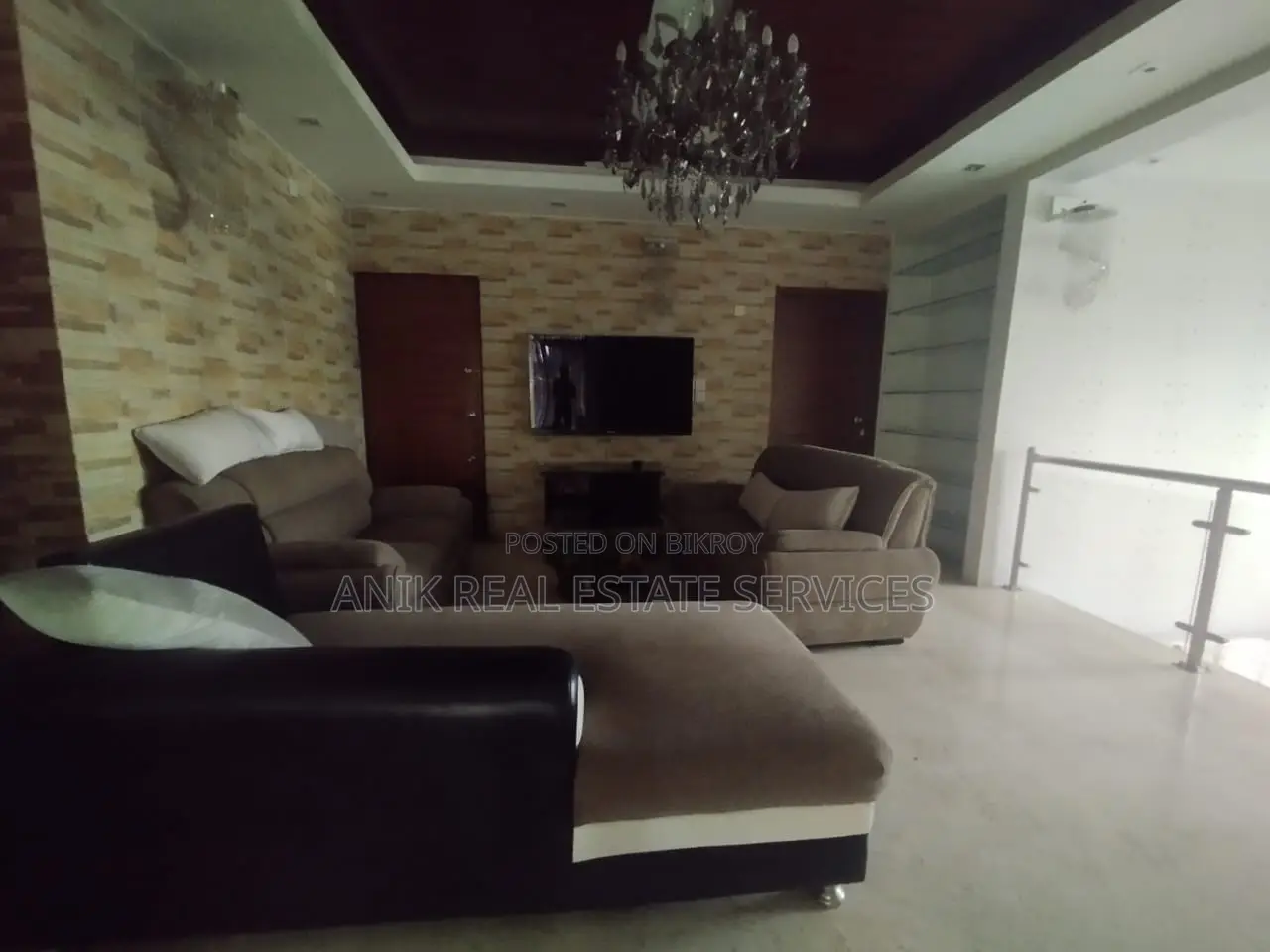 Duplex Good Quality 5000 Sft Full Farnised Flat Rent At Banani