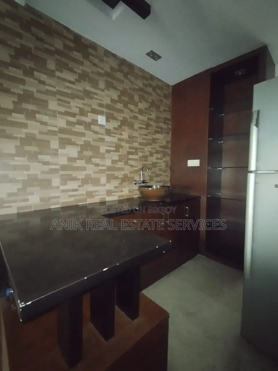 Duplex Good Quality 5000 Sft Full Farnised Flat Rent At Banani
