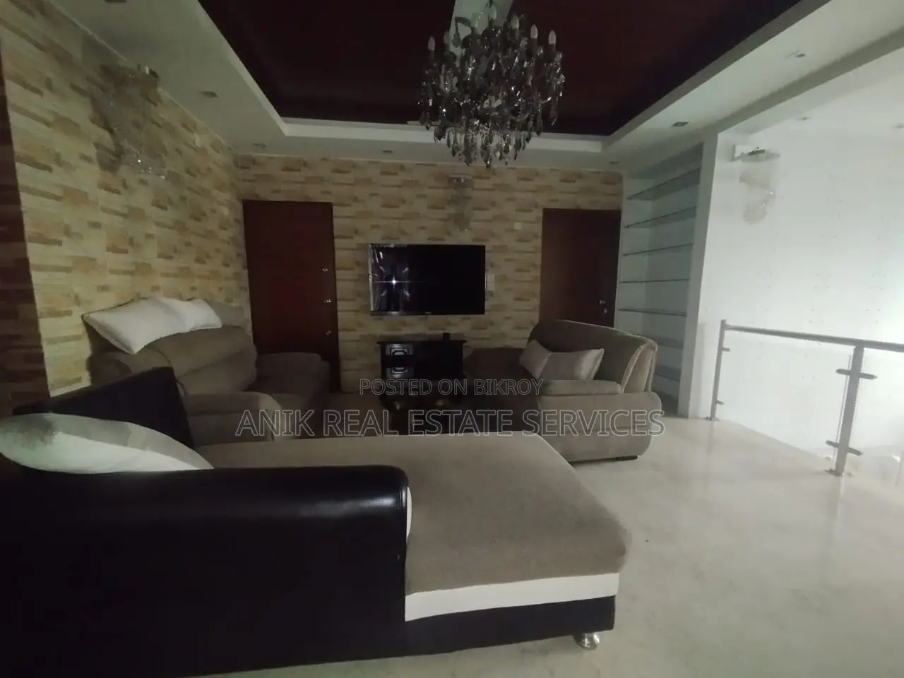 Duplex Good Quality 5000 Sft Full Farnised Flat Rent At Banani
