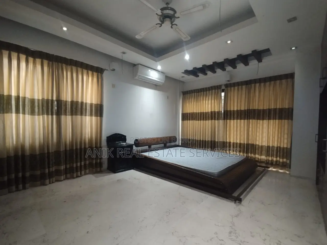 Duplex Good Quality 5000 Sft Full Farnised Flat Rent At Banani