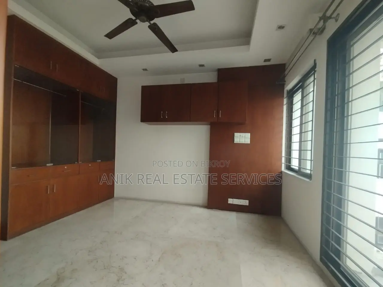 Duplex Good Quality 5000 Sft Full Farnised Flat Rent At Banani