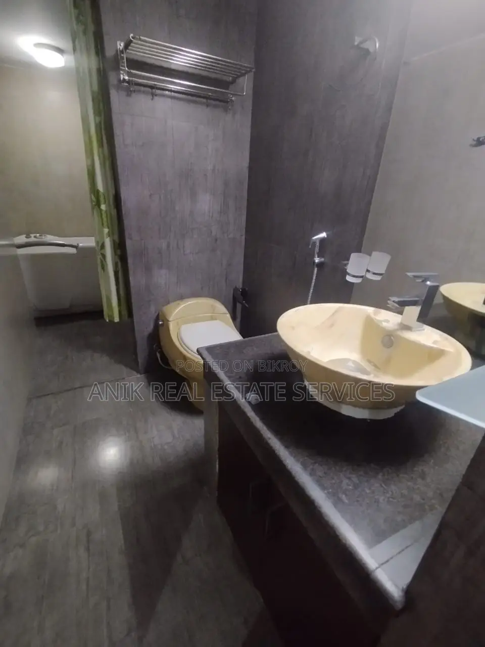 Duplex Good Quality 5000 Sft Full Farnised Flat Rent At Banani