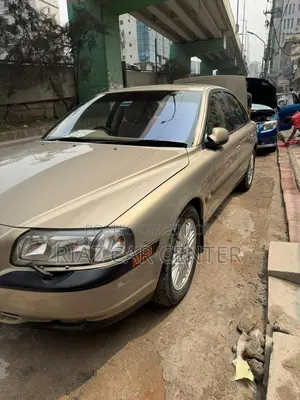 Volvo S80 2002