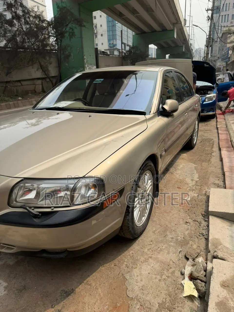 Volvo S80 2002