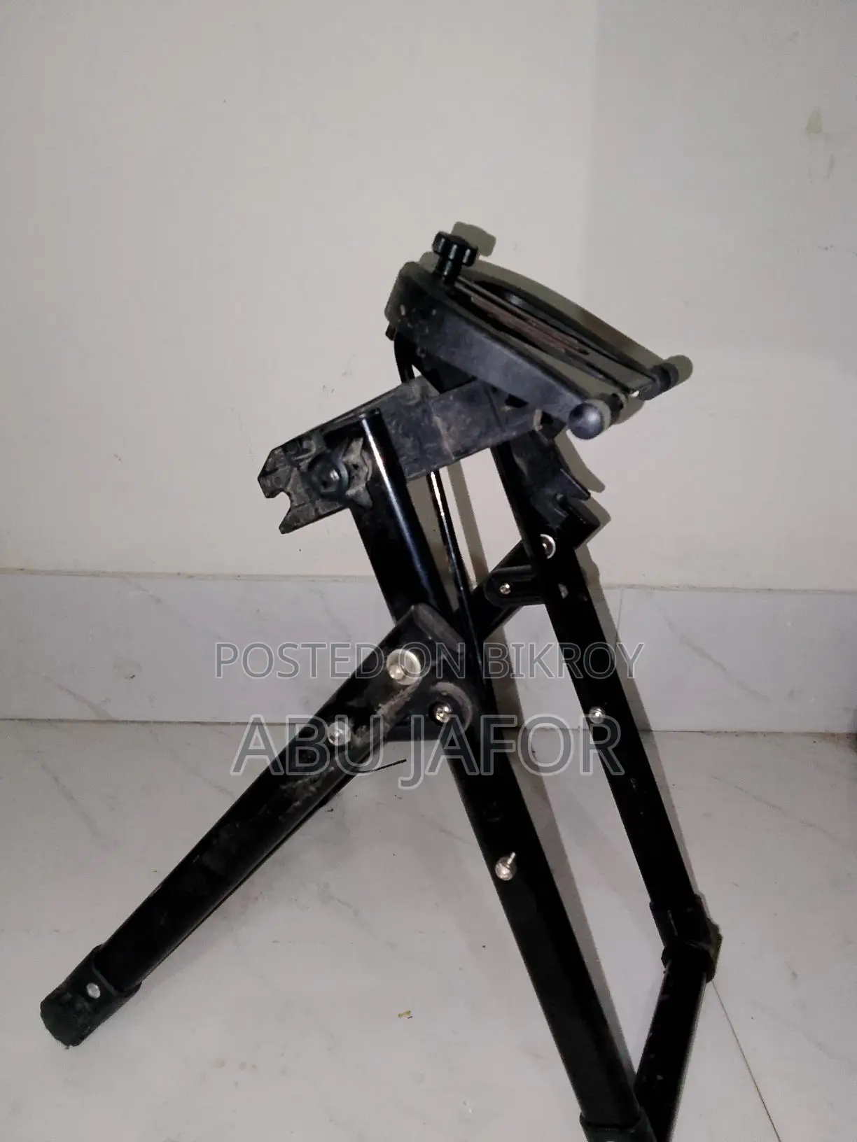 বাইসাইকেল স্ট্যান্ড