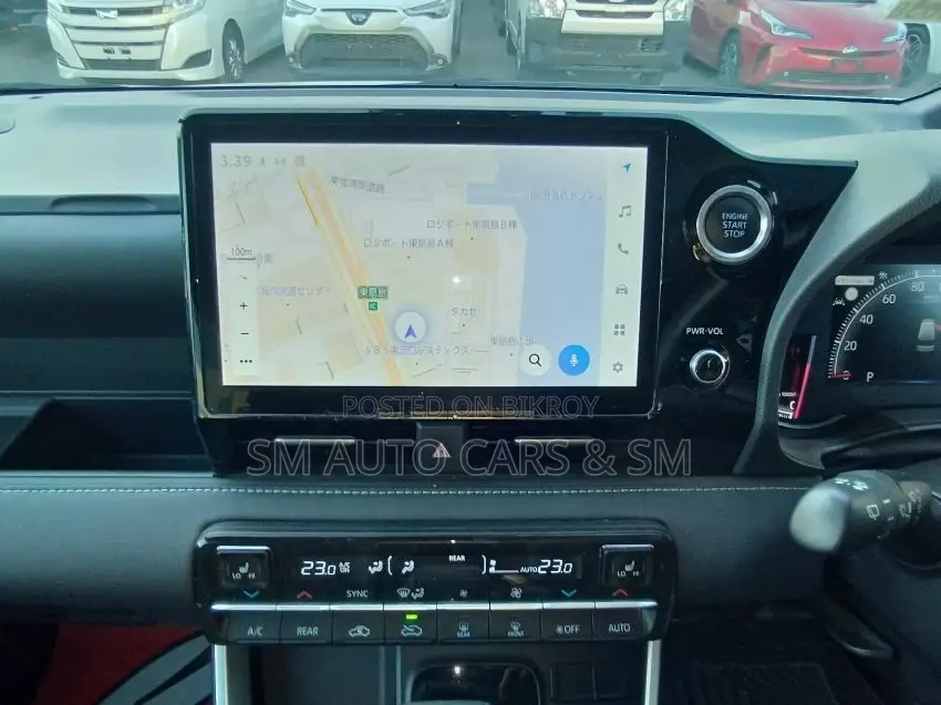 Toyota Noah Non Hybrid Z Pearl 2022