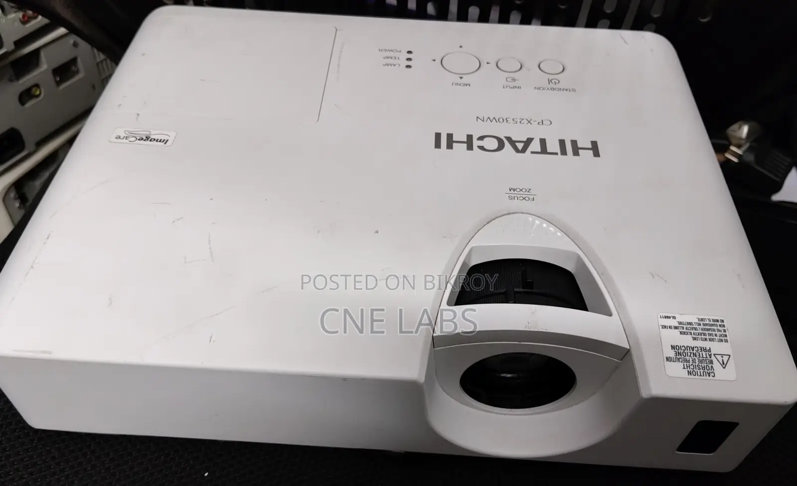 Hitachi CP-X2530WN 3LCD Projector