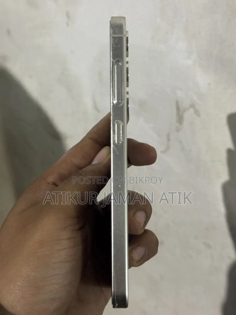 Samsung Galaxy S24 (ব্যবহৃত)