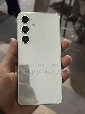 Samsung Galaxy S24 (ব্যবহৃত)