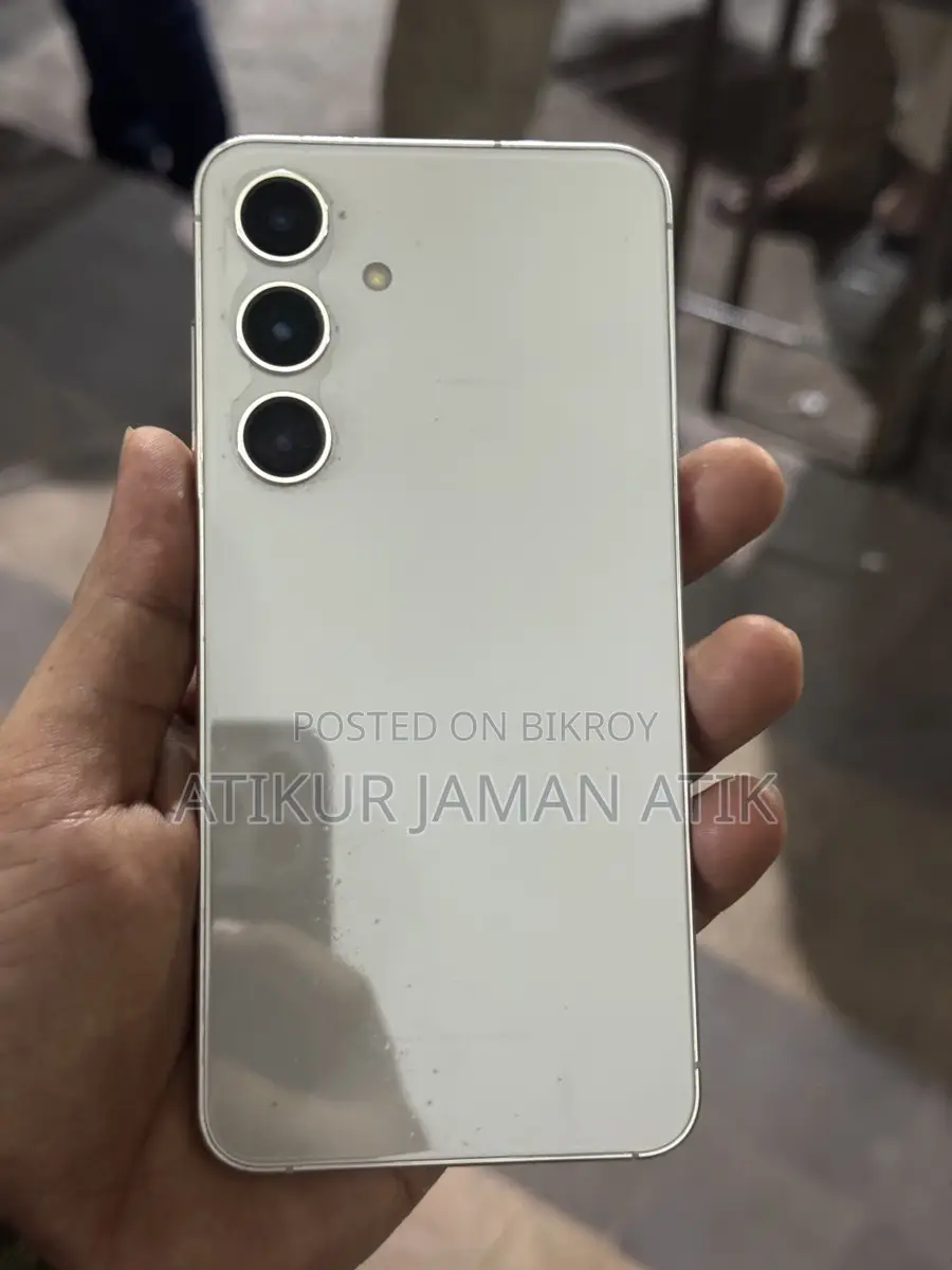 Samsung Galaxy S24 (ব্যবহৃত)