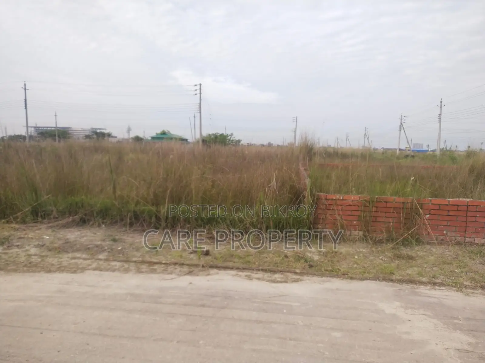 P Block 5 Katha Plot For Sale North Face @Bashundhara