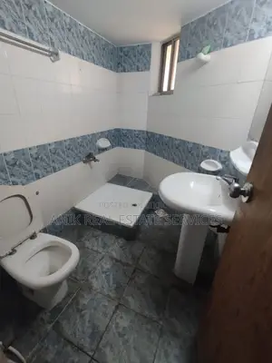 Good Quality 3 Bedroom Un Farnised Flat Rent At Gulshan