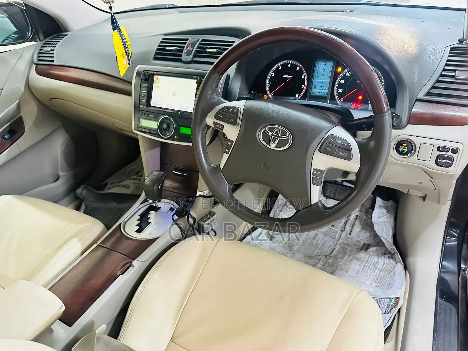 Toyota Premio G Green Selection 2012