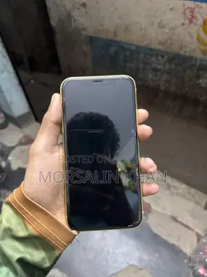 Apple iPhone 11 (Used)