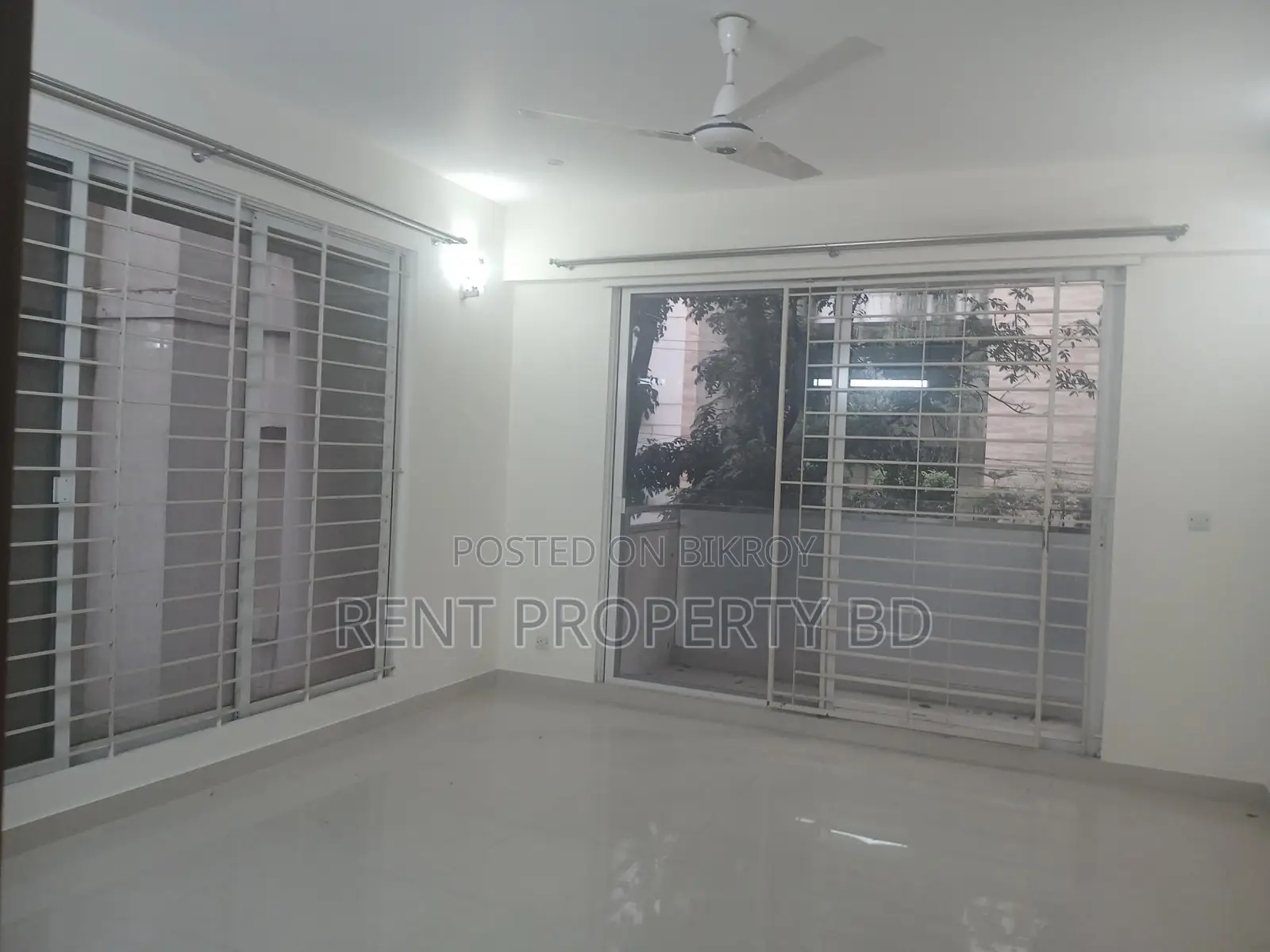 গুলশানে ২৯০০ বর্গফুটের ৩ বেডরুমের সুন্দর অ্যাপার্টমেন্ট ভাড়া হবে